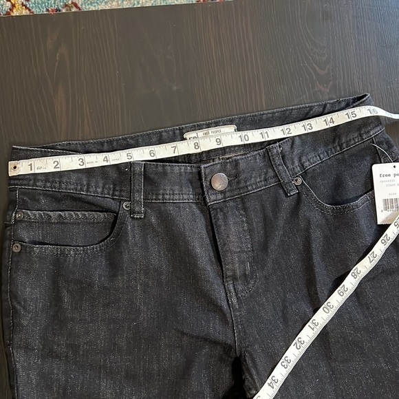 Free people distressed black jeans - Picture 7 of 9